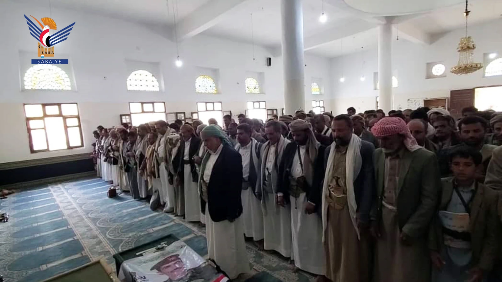 شبكة اليمن الجديد الإعلامية: عمران تشيع جثمان الشهيد النقيب نجيب الحرثي بمشاركة رسمية وشعبية
