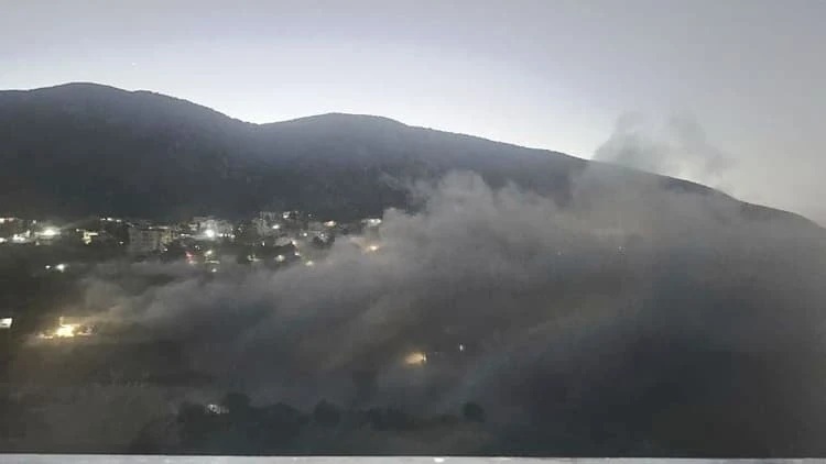 شبكة اليمن الجديد الإعلامية: العدو الإسرائيلي يصعّد خروقاته جنوب لبنان بقصف فسفوري وتدمير ممنهج للأعيان المدنية